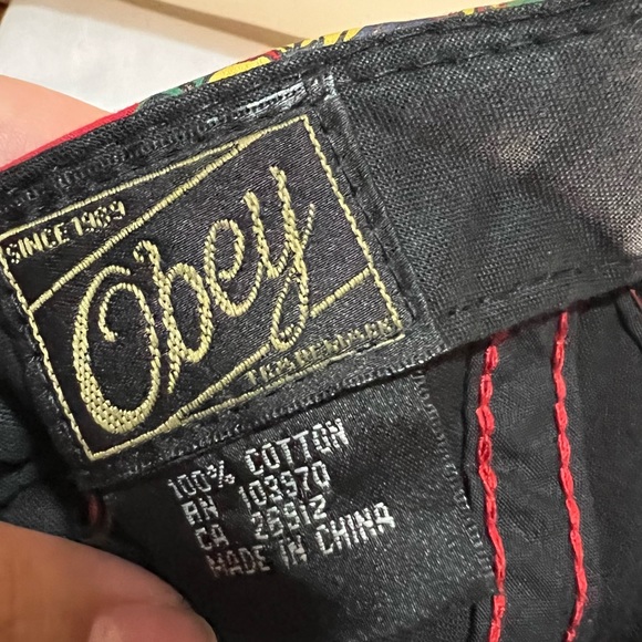 Obey logo patch tree patterned 5-panel strapback adjustable cap - Picture 6 of 6